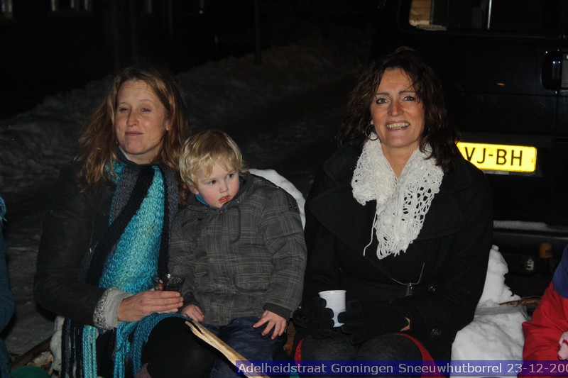 adelheidstraatsneeuwhutborrel200914.jpg